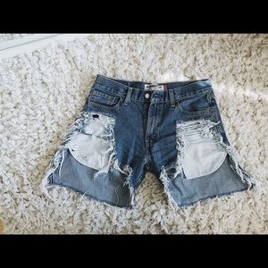 LEVI CUSTOM MADE SHORTS